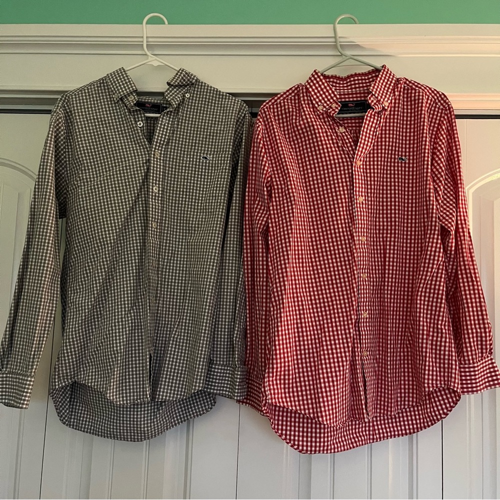 Vineyard Vines Button Down - image 1